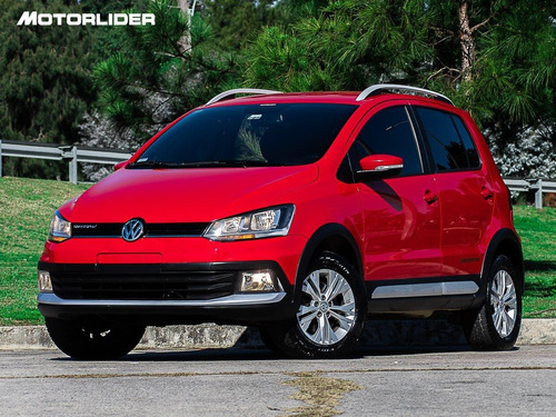 Imagen 1 de 25 de Volkswagen Crossfox Highline Extra Full | Permuta / Financia
