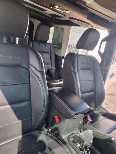 Jeep Wrangler 3.7 Unlimited Sahara 3.6 4x4 At