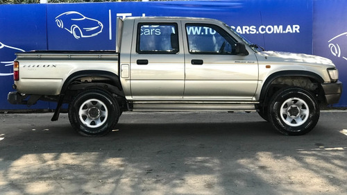 Imagen 3 de 11 de Toyota Hilux 4x2 Dx 3.0 D Año 2004 Color Gris - Tute Cars W