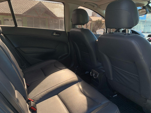 Peugeot 408 1.6 Feline Hdi 115cv