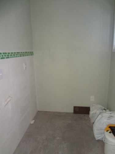 Casa Em Espirito Santo Com 3 Dormitórios - Vz2588