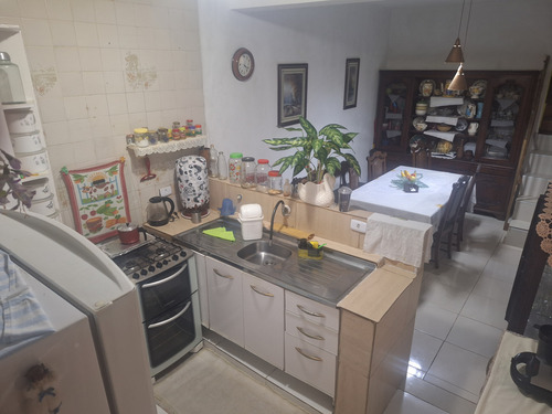 Casa Com 4 Quartos Sendo Uma Suíte. Jd.catanduva Campo Limpo