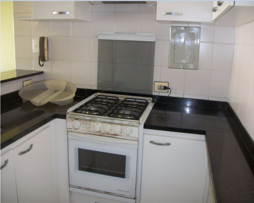 Imagem 6 de 21 de Mobiliado Com Geladeira, Fogão, Maq De Lavar Roupa, Pronto Para Morar Com 1 Dormitório, 1 Sala, 1 Banheiro. Excelente Localização. 50,00 M2 Útil - L210 - 2851428