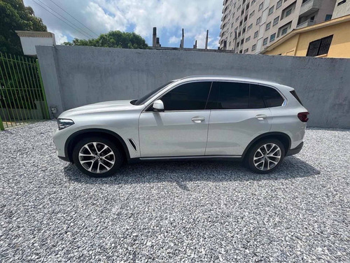 Imagen 2 de 16 de Bmw X5 2020 3.0 Xdrive40i Premium