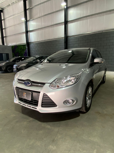 Ford Focus 2.0