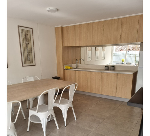 Oportunidad Impecable! 1 Dorm 1 Baño Estacionamiento Bode