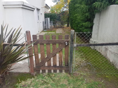 Casa En Alquiler En Barrio Barrancas Del Lago, Nordelta