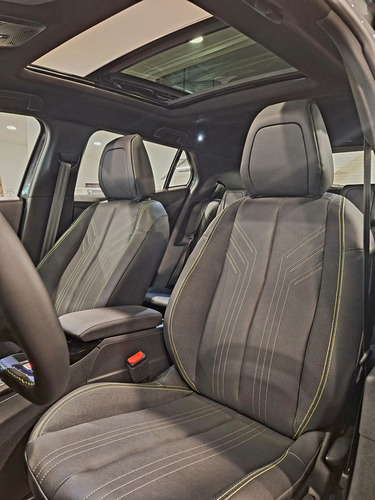 Peugeot 2008 1.0T Gt