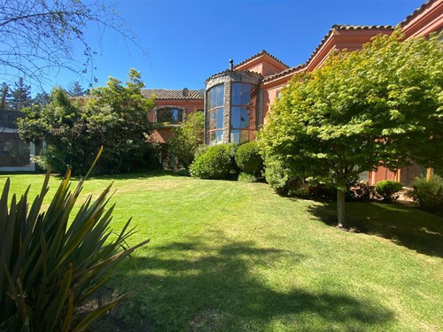 Casa En Venta De 6 Dorm. En Viña Del Mar