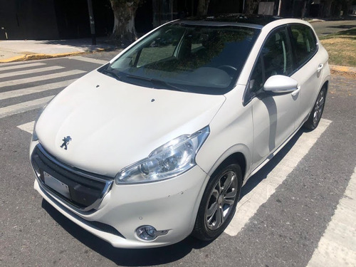 Peugeot 208 Feline Pack Cuir 2013 Gpdevoto