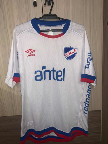 Camiseta Nacional Umbro 2018