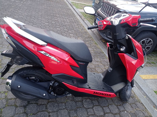 Imagem 2 de 6 de Honda Elite