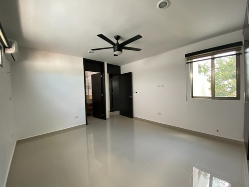 Imagen 17 de 19 de Venta Departamento De 3 Recámaras En Altabrisa