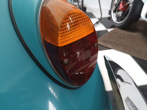 Kombi Antiga Volkswagen ( Curujinha )