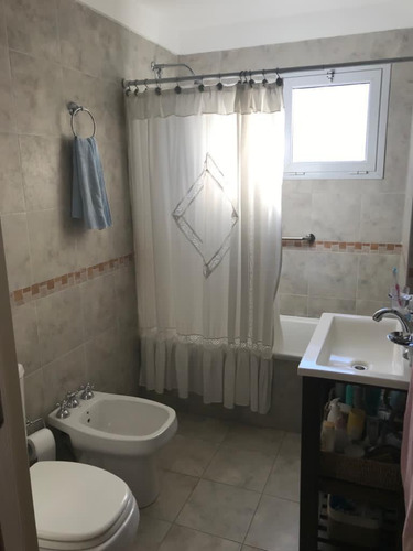 Imagen 9 de 13 de Departamento En Venta En Caseros