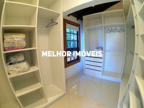 Casa Com 03 Suítes A Venda Na Praia De Taquaras Em Balneário Camboriú - 1717
