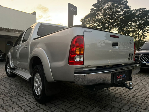 Toyota Hilux 3.0 SRV 4X4 CD 16V TURBO INTERCOOLER DIESEL 4P MANUAL