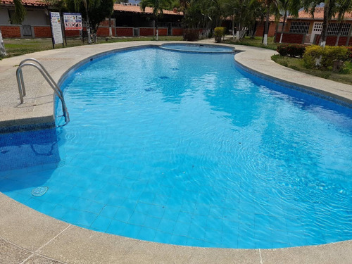 Imagen 8 de 8 de Mónica Santana Vende Acogedora Casa Para Adecuar Al Gusto En Valle De Oro. San Diego. La Yunta. Cod: 139537