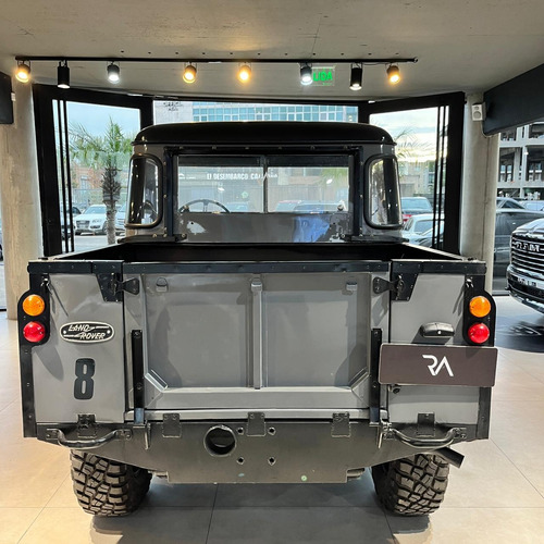 Land Rover Defender Corto