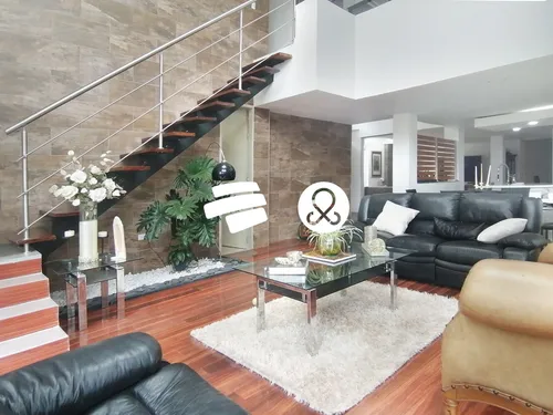 Venta Casa Unifamiliar Área 530m2, Alto Del Escobero