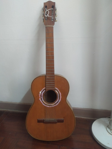 Guitarra Acústica Hecha En Madera.