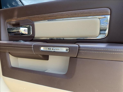 Dodge Ram 6.7 2500 Laramie 4x4 Cd I6 Turbo