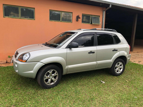 Hyundai Tucson 2.0 Gl 4x2 5p