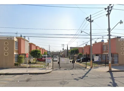 Casa En Remate En Los Heroes Tecamac Ii, F-16