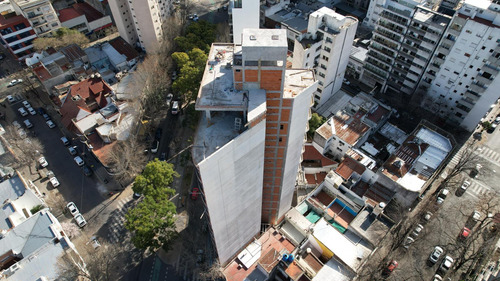 TORRE VETRO