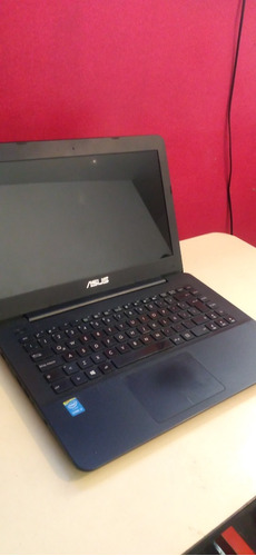 Notebook  Asus X454l     En Desarme Por Partes