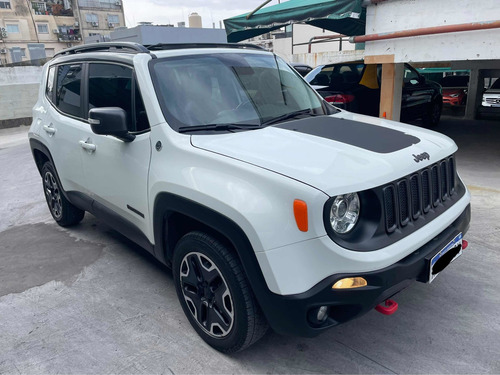 Imagen 3 de 15 de Jeep Renegade 2018 2.0 Diesel Trailhawk At9 4x4 Lucsc