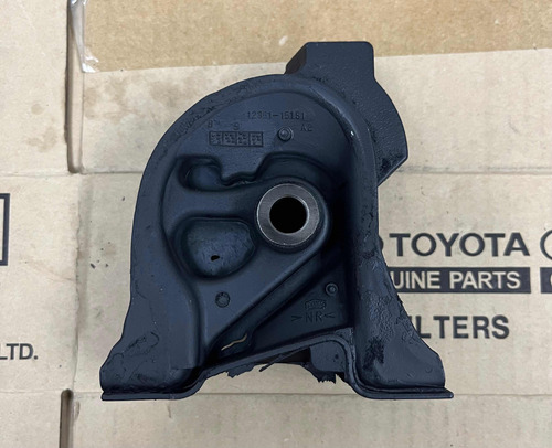 Base Delantera De Motor Toyota Corolla 1994-2002 Original