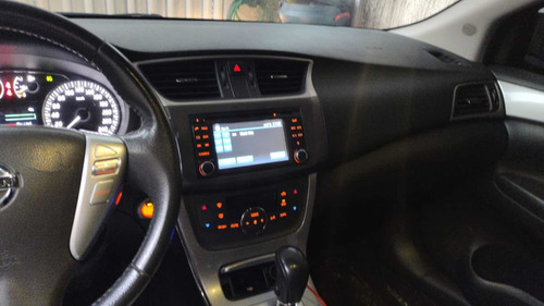 Imagem 14 de 15 de Nissan Sentra 2015 2.0 Sl Flex Aut. 4p