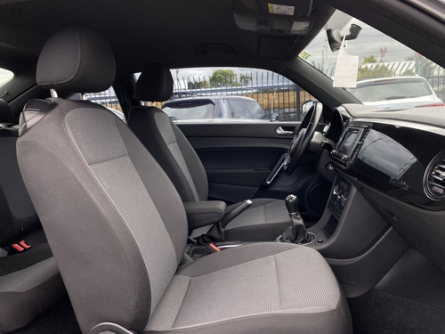 Imagen 19 de 20 de Volkswagen Beetle New Desing Mt 2018 - 2500cc