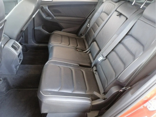 Imagen 8 de 11 de Volkswagen Tiguan Rline 1.4t Dsg 2019