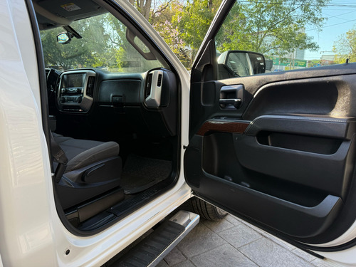 GMC Sierra 5.4 Cabina Regular Sle 4x4 At
