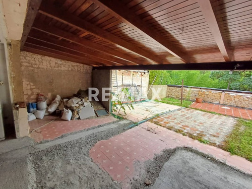 Imagen 10 de 12 de Townhouse En Venta En La Bonita