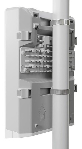 Imagen 5 de 6 de Switch Mikrotik Crs318-16p-2s+out 16 Puertos + 2sfp 72gbps