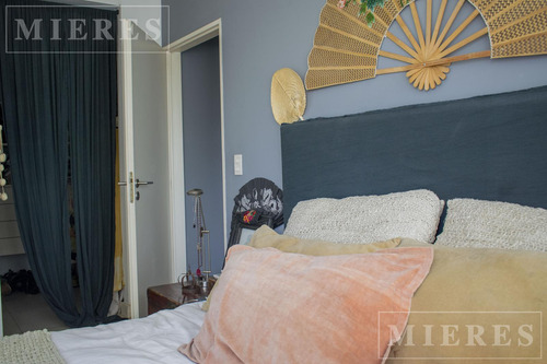 Departamento De Tres Ambientes En Venta En Condominio Civis