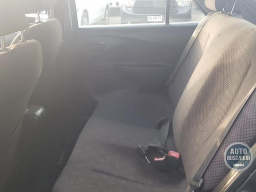 Toyota Yaris 2006