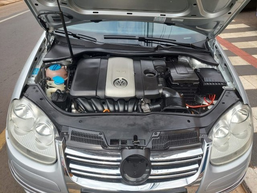 Imagem 9 de 10 de Jetta 2.5 I 20v 170cv Gasolina 4p Tiptronic