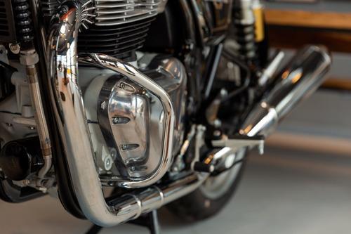 Imagen 12 de 25 de Royal Enfield Interceptor 650 Naranja Unidades Disponibles