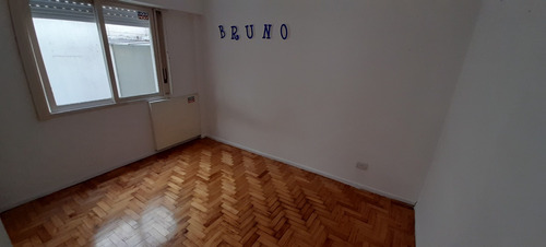 Imagen 9 de 14 de Departamento 3 Amb Con Dos Patios