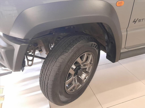 Suzuki Jimny 1.5 GASOLINA SIERRA 4STYLE 4X4 AUTOMÁTICO