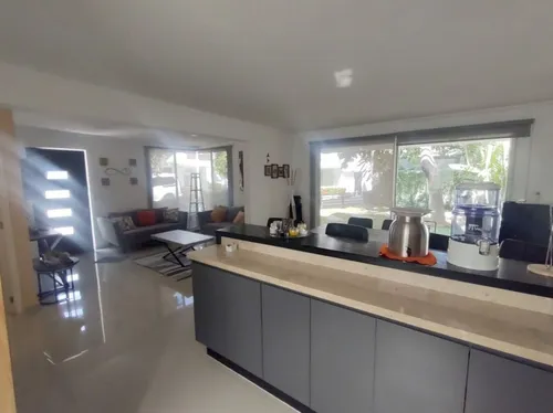 Casa En Condominio Amueblada Y Con Alberca, En Jiutepec Morelos.