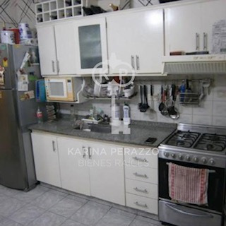 Imagen 6 de 14 de Triplex De 4 Ambientes