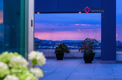 Penthouse De Super Lujo En Venta En Attala Zona Andares