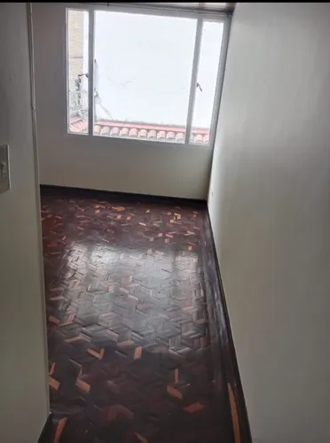 Exclusivo Apartamento En El Lago De Bogotá: Amplio, Impecab