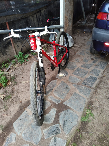 Bicicleta Cannondale Lefty