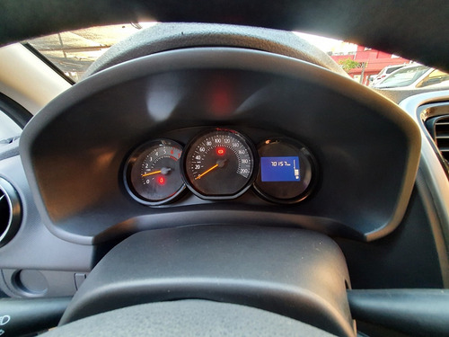 Imagen 7 de 16 de Renault Sandero Stepway Expression